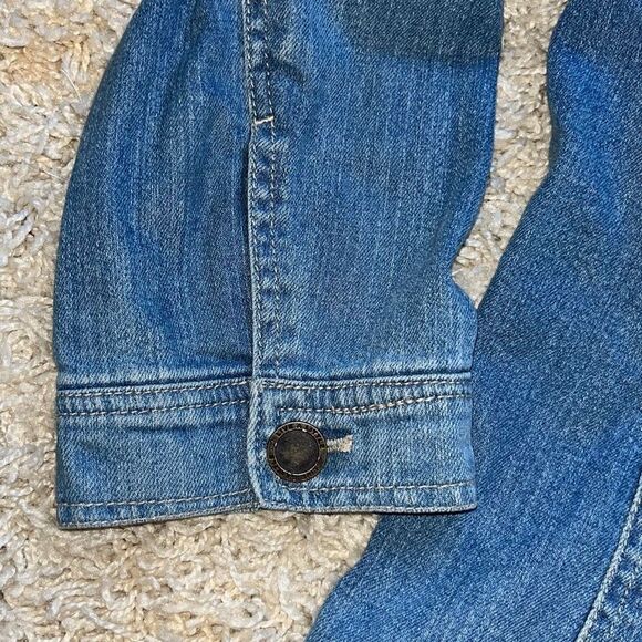 Vintage jean Jacket by Live A Little, Womens Size Medium, Pearl and Brass Button - Picture 4 of 16